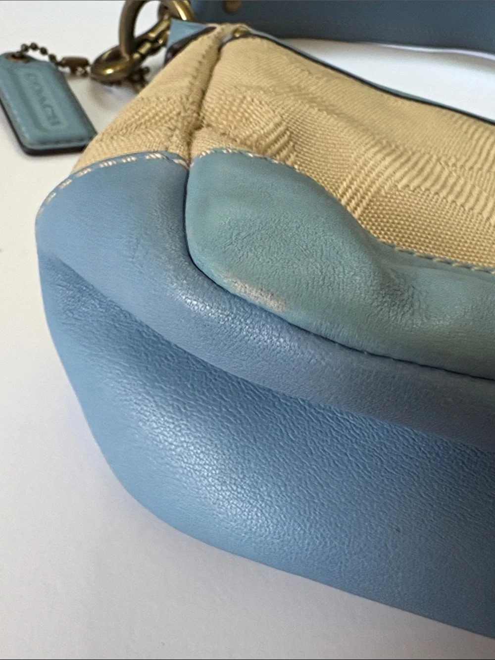 Rare Vintage Legacy Coach Turnlock shoulder bag